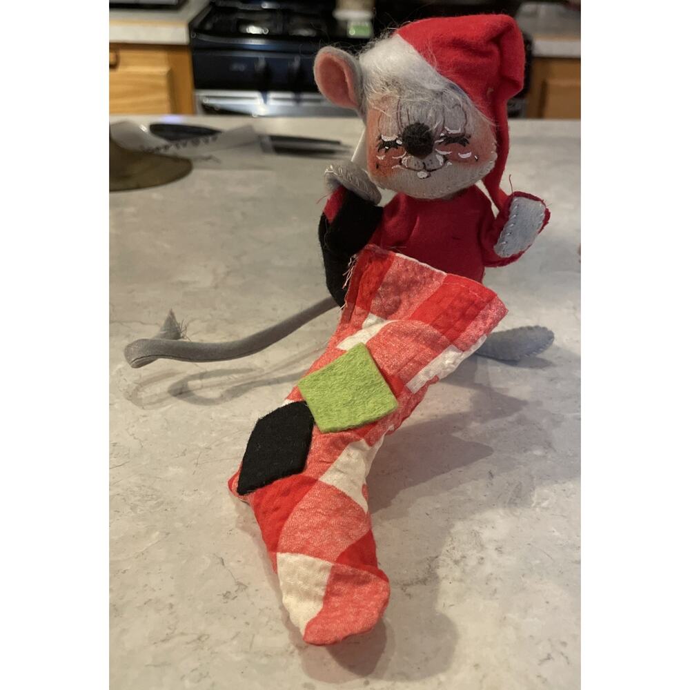 Vintage Anna Lee Santa Mouse With Very Large Stocking 1971 6 1/8”